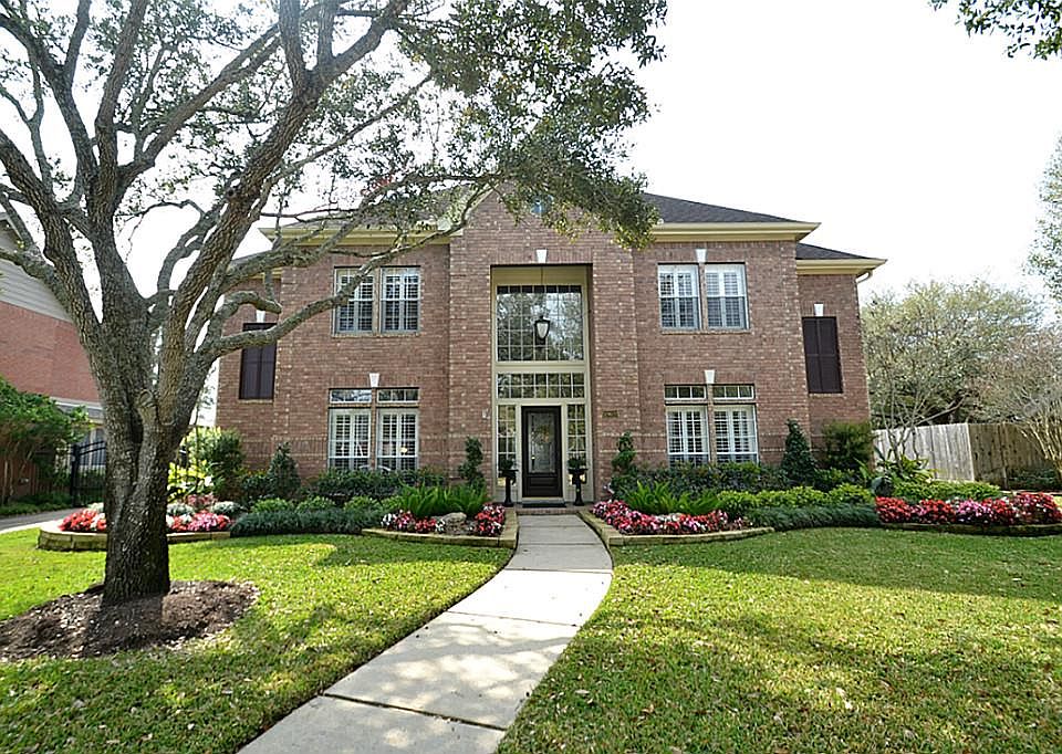 1st image of 19627 Whispering Breeze Ln