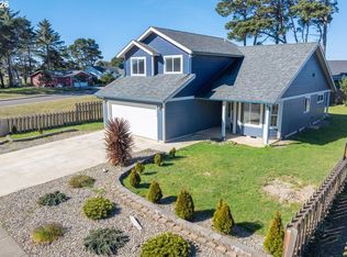 2679 Franklin Ave SW, Bandon, OR