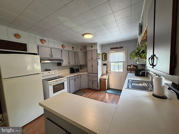 2nd image of 433 Juliustown Pemberton Rd