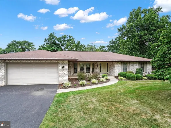 3505 Pebble Ridge Dr, York, PA 17402