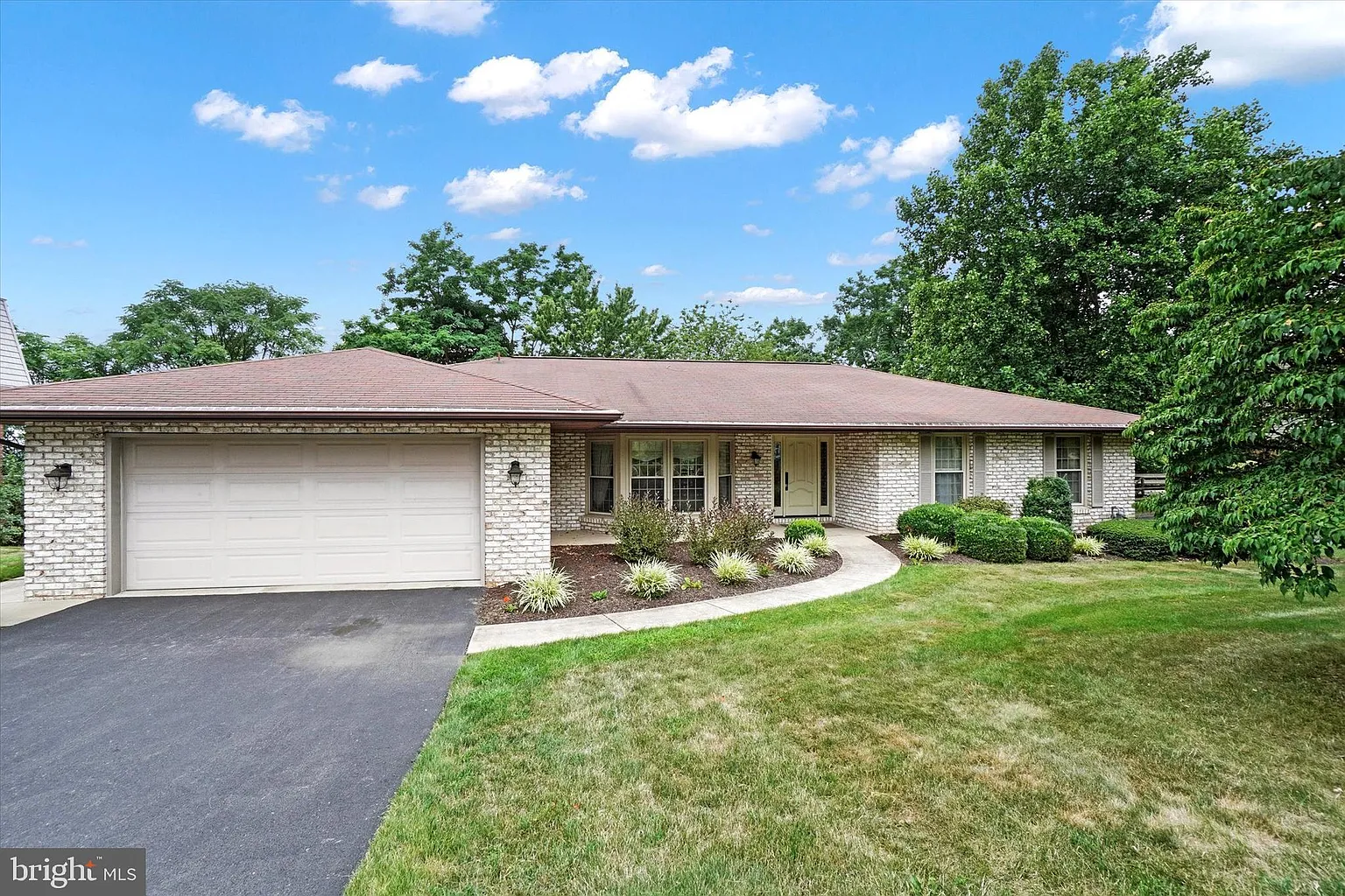 3505 Pebble Ridge Dr photo 1