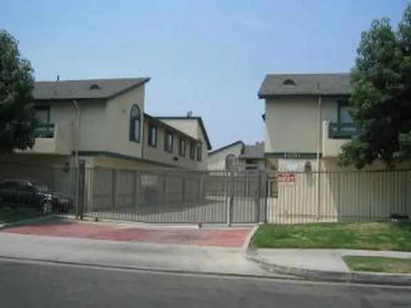 6081 Fullerton Ave APT 13, Buena Park, CA 90621