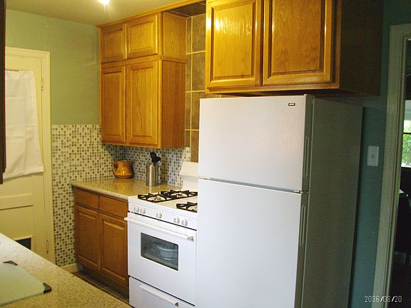 5th image of 2754 Ellen St
