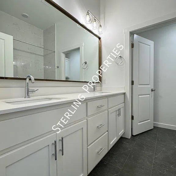 11104 NW 132nd St — Photo 40