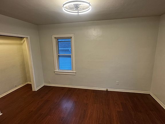 3rd image of 1618 Electric Ave Floor 2