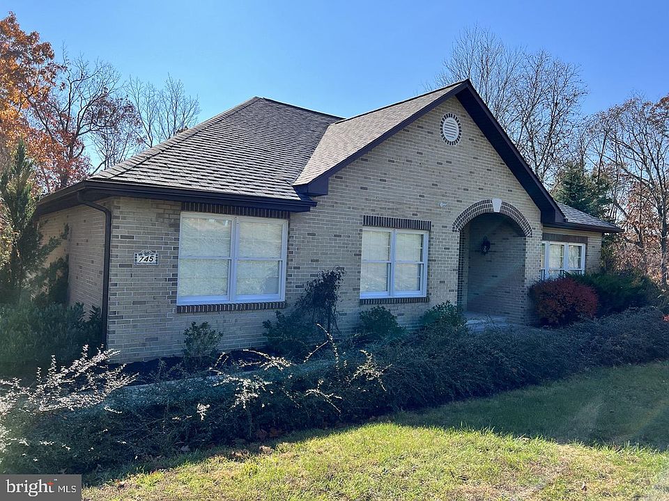 745 Point Dr, Petersburg, WV 26847 Zillow