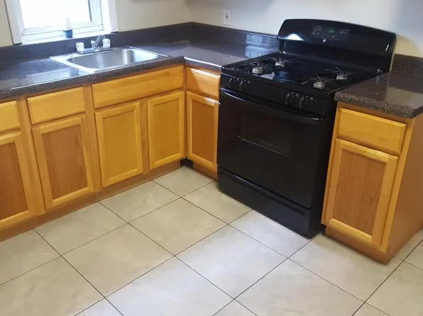 750 Edgewood Ave, Trenton, NJ 08618