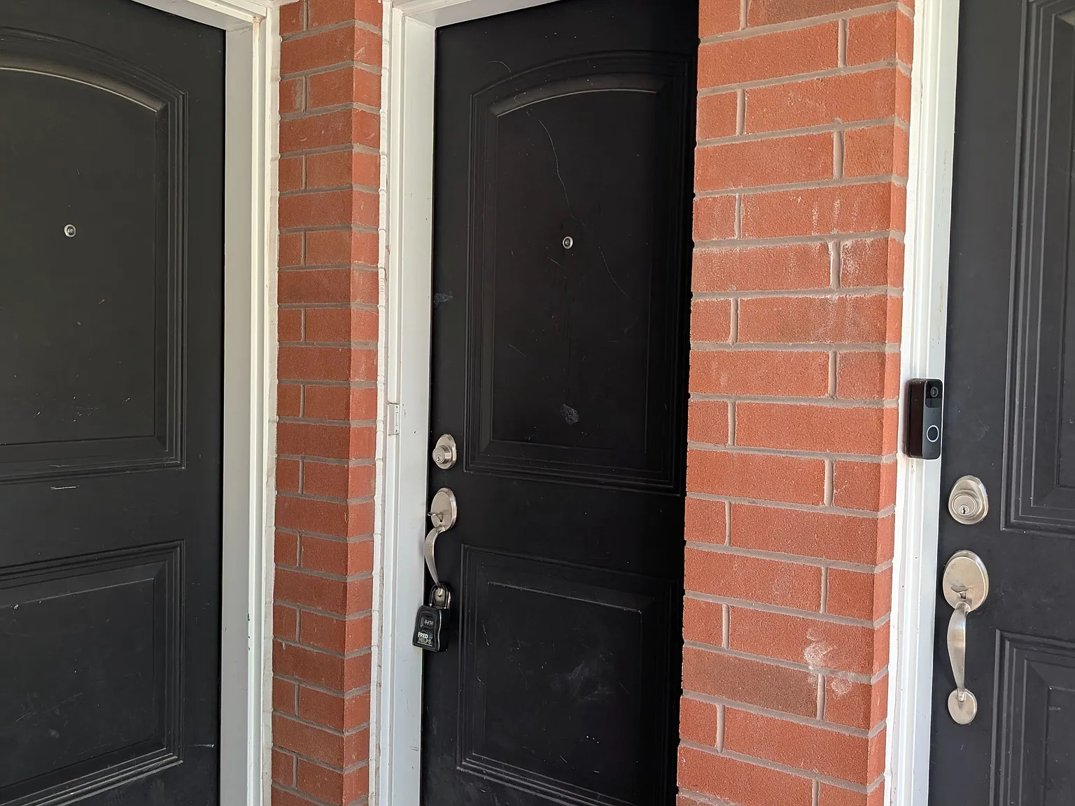 2 bed, $2,595 — Photo 3