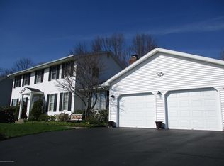 102 Meadow Creek Rd #L-2, Clarks Summit, PA 18411