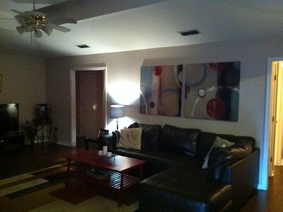 5th image of 1117 San Juan Ln