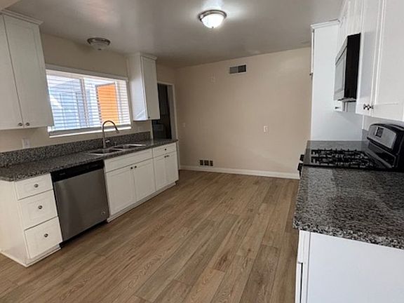 5th image of 375 E Mayberry Ave #1