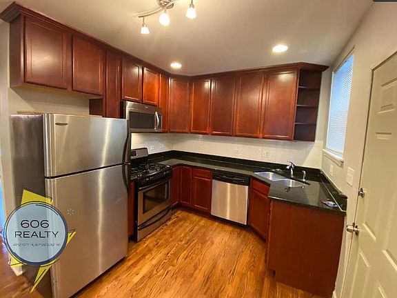 2nd image of 6500-6504 N Washtenaw Ave #6504-2
