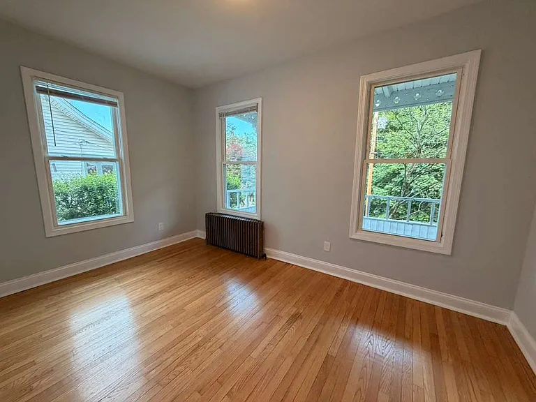 19 Orchard St #1 — Photo 3