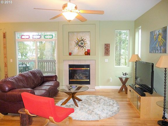 2nd image of 5788 NE Canard Ct