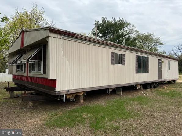 1701 West Blvd, Malaga, NJ 08328