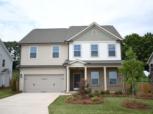 2914 Flat Rock Dr, Winston Salem, NC 27127