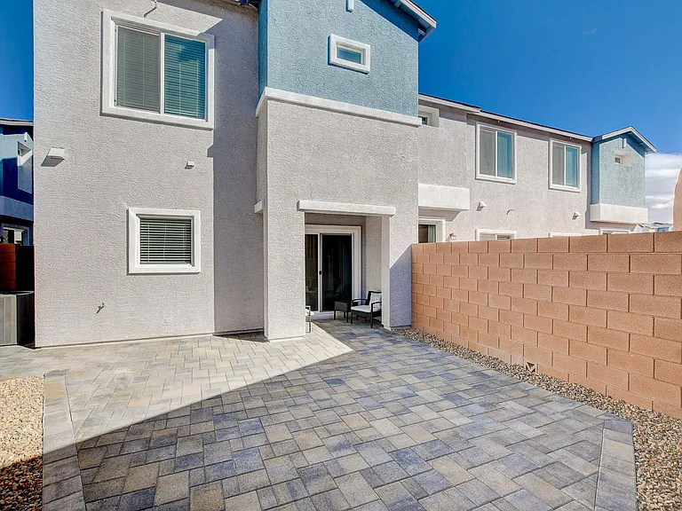 Elevate Townhomes — Photo 68