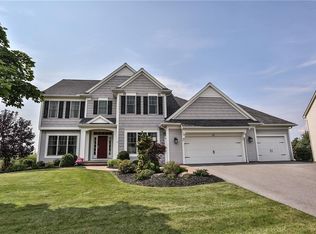 25 Lancaster Rise, Pittsford, NY 14534