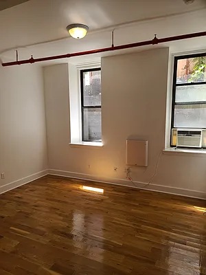 Rented by Dream Space Realty | media 2