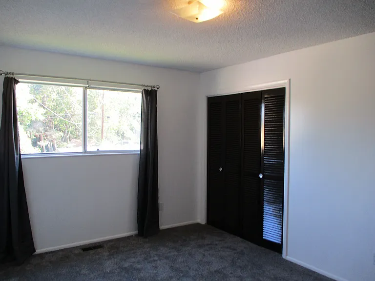 133 E 300 N #137 — Photo 14