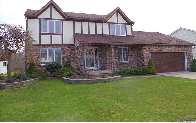 1st image of 38 Centennial Ct