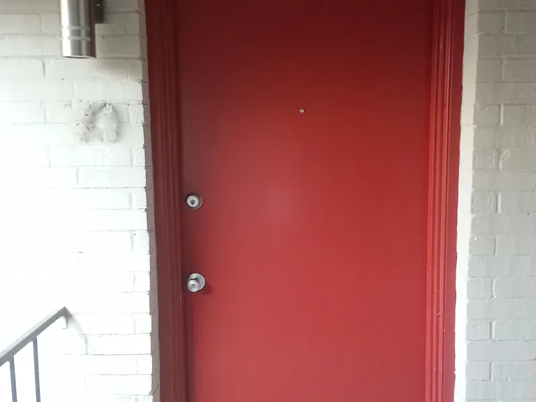 1113 Primrose Ave #2 — Photo 5