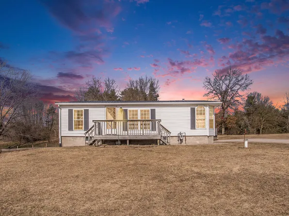 12567 Old 14 Mile Rd NE, Greenville, MI 48838