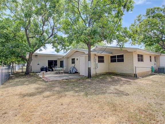 2nd image of 211 Sagehill Dr