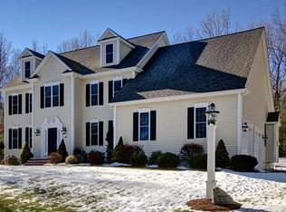 280 Ash St, Hopkinton, MA 01748