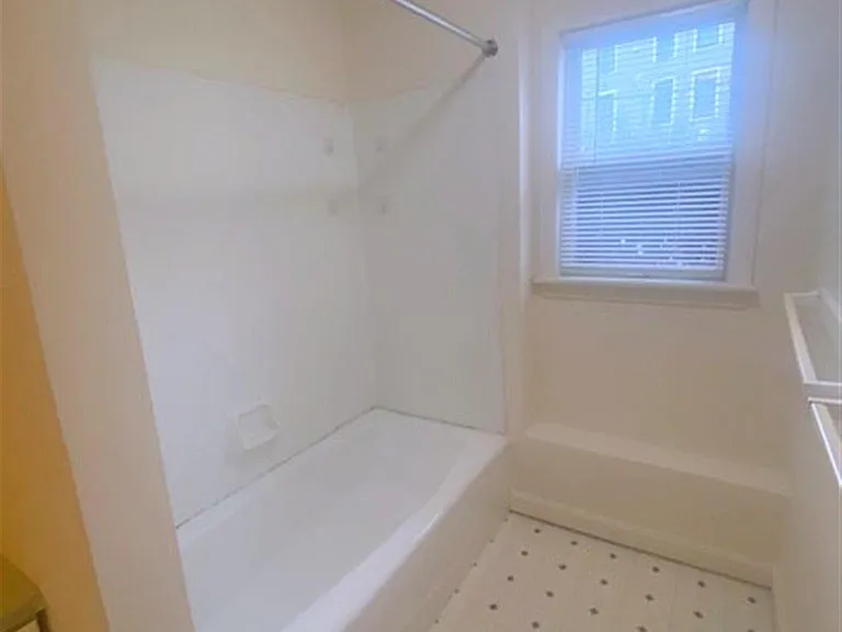 3 Kent Ct #5 — Photo 7