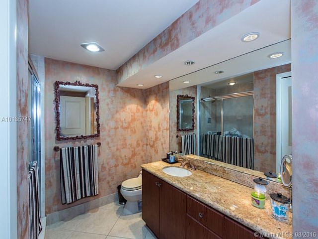 1st image of 20191 E Country Club Dr APT 405