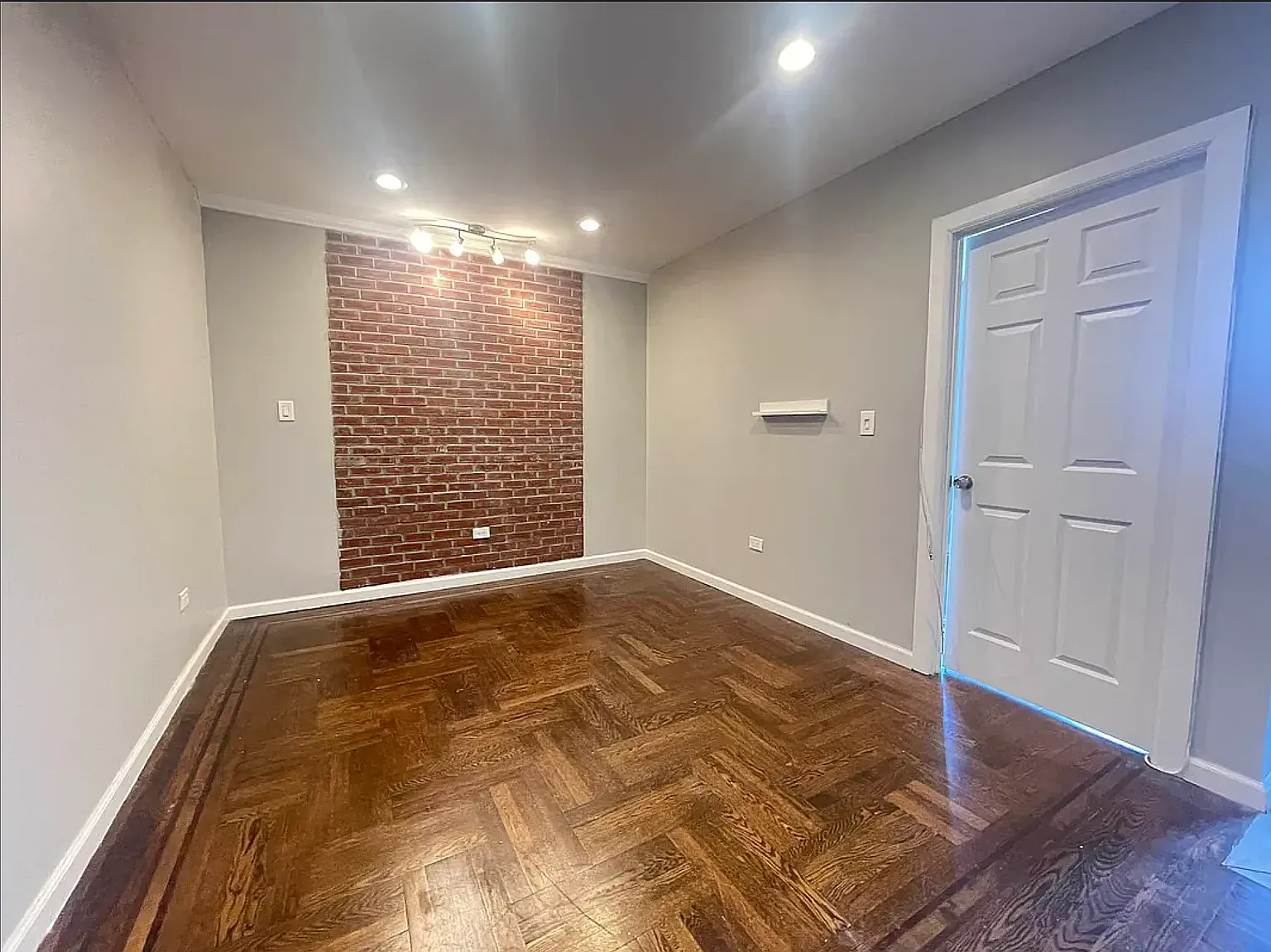 51 Buchanan Place — Photo 3