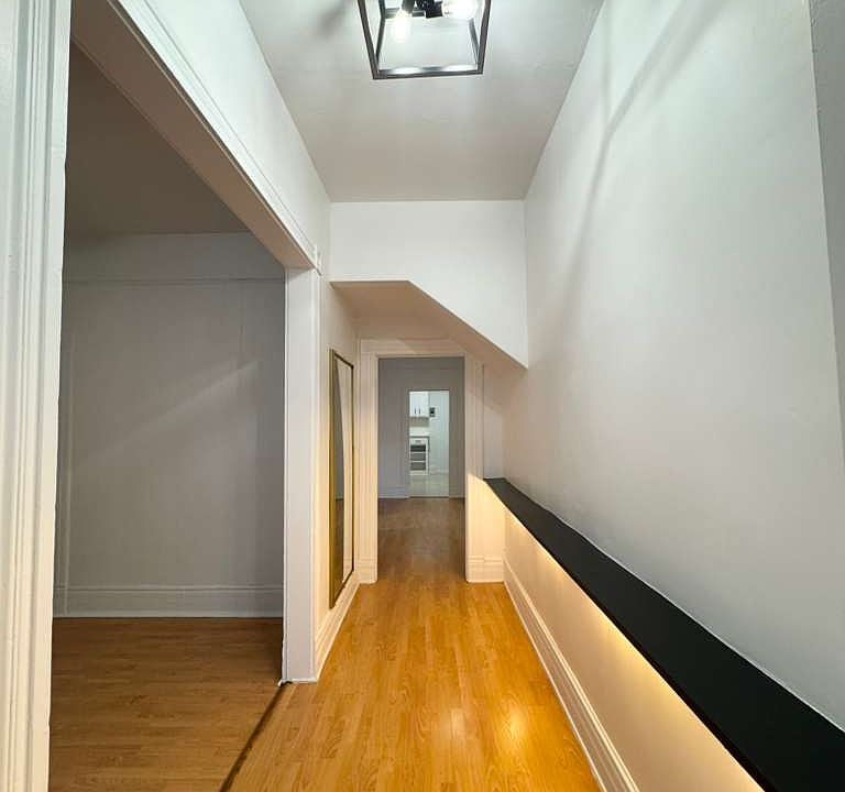 1st image of 6028 Barton Ave #6028