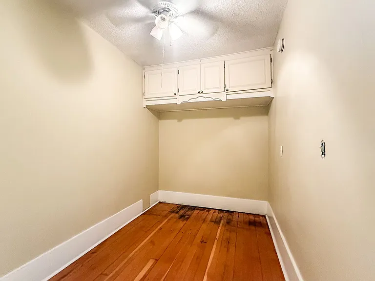 Sumach Street Five-Plex — Photo 14