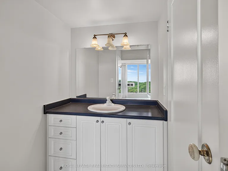 2175 Marine Dr #1208 — Photo 29