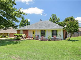 243 Glenwood Dr, Madison, MS 39110