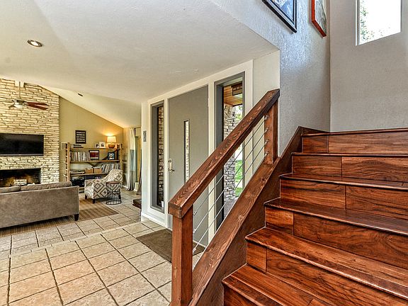 5th image of 3505 Hillbrook Cir