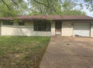 1629 Jett Dr, Saint Louis, MO 63136