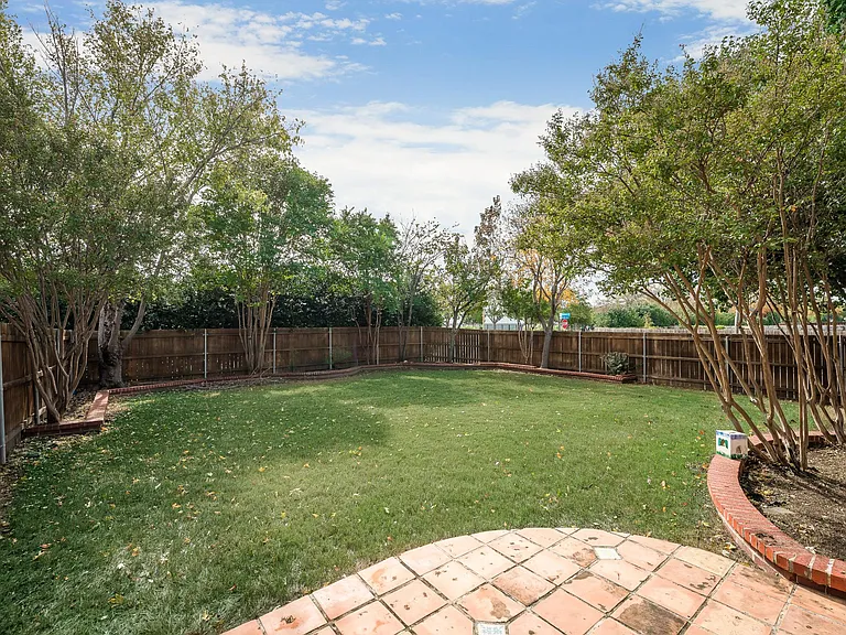 3902 Harlington Ln — Photo 29