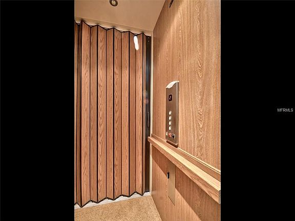 5th image of 5920 Printery St Unit 106