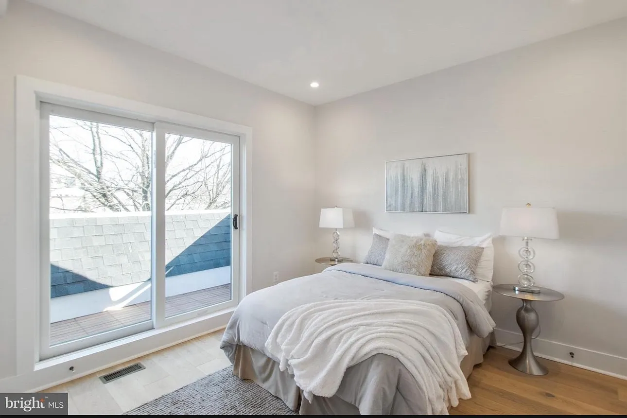 3 bed, 1710 sqft, $4,600 — Photo 3