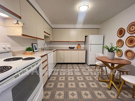 2nd image of 55 Green Valley Dr #408