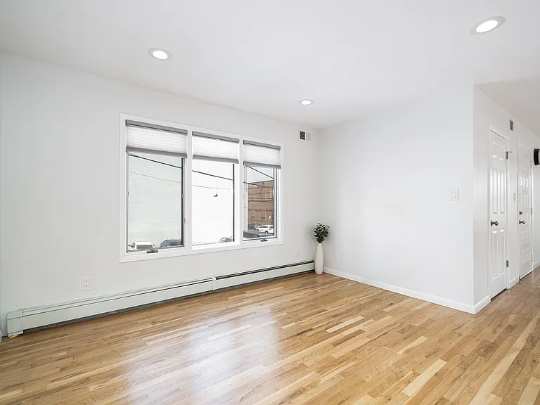 139 Cambridge Ave #1 — Photo 5