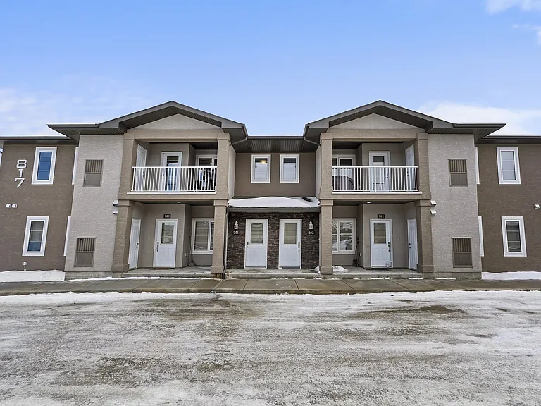 819 Chester Rd — Photo 15