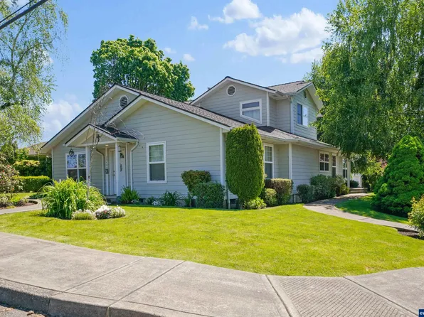 3940 Munkers St SE, Salem, OR 97317