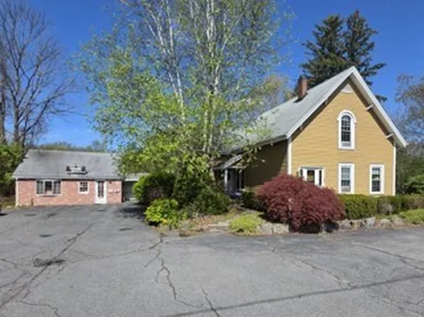 625 Bedford St, East Bridgewater, MA 02333