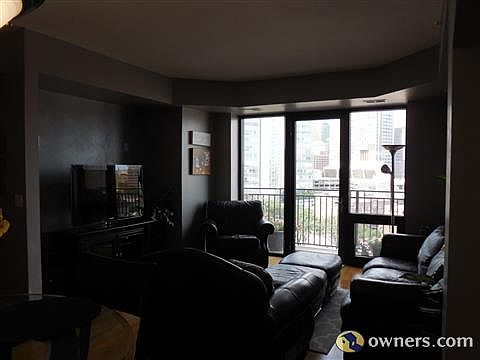 5th image of 500 Grant St E #709