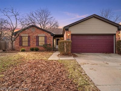 41670 Amberly Dr, Clinton Township, MI, 48038