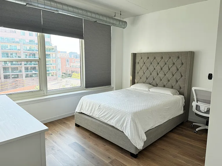 909 W Washington Blvd #602 — Photo 3