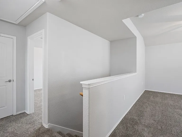 7204 Outfitter Dr — Photo 16